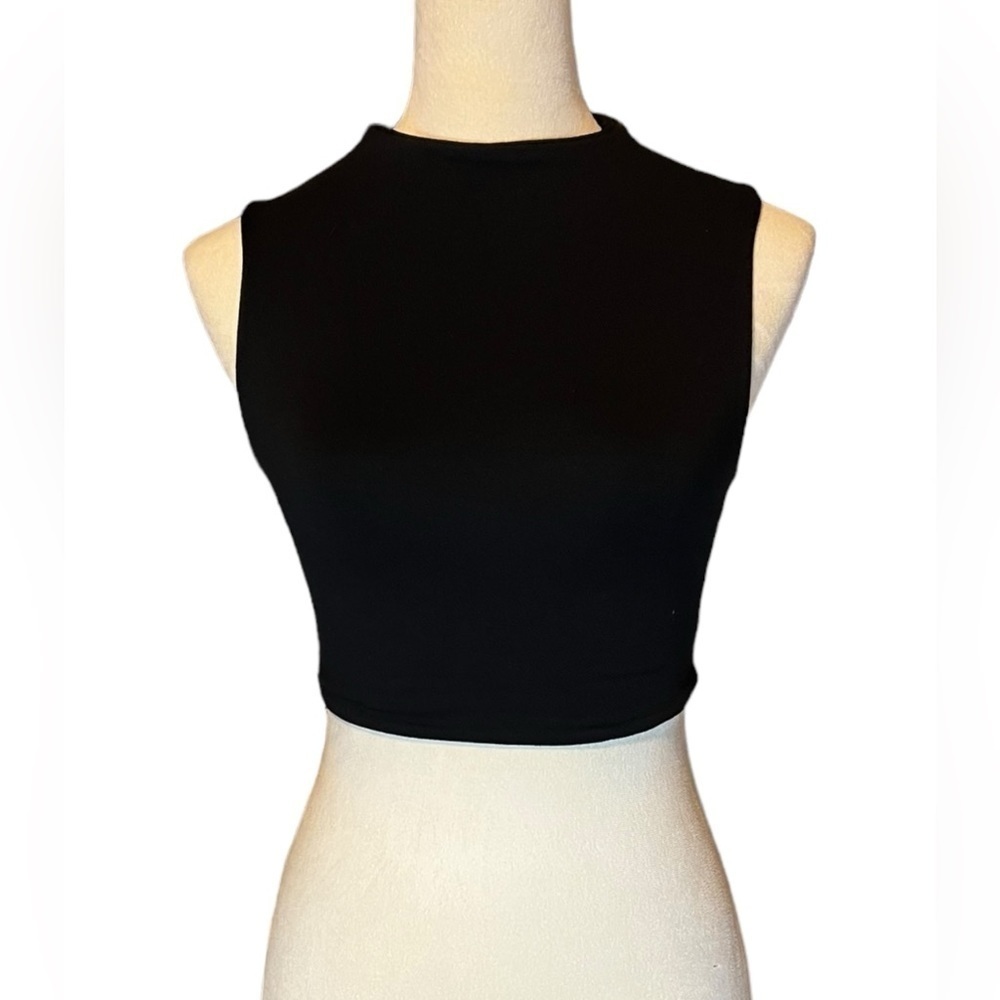 Naked Wardrobe stretchy black crop top size small - Picture 3 of 6